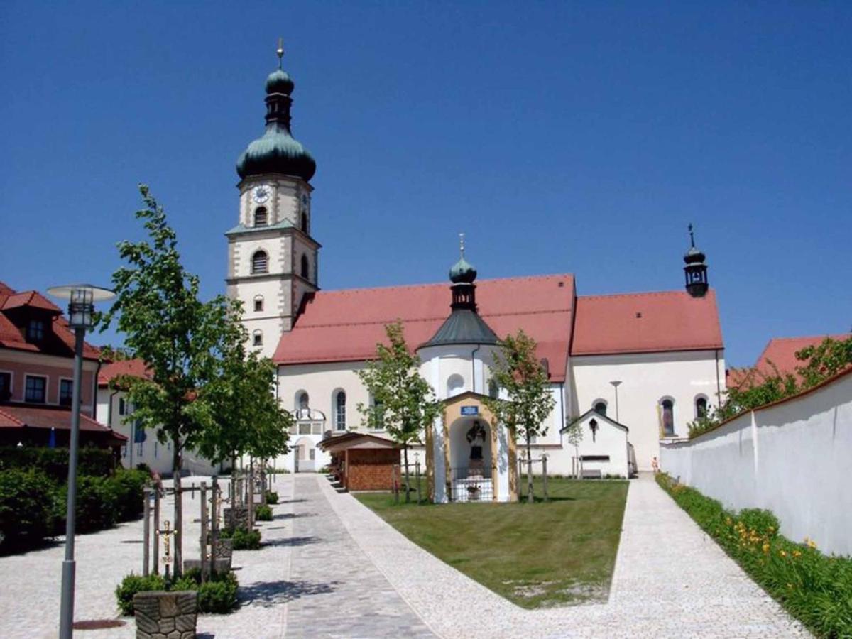 Gasthof Zum Wirt Ferienwohnung Hohenbogenblick Neukirchen beim Heiligen Blut Buitenkant foto